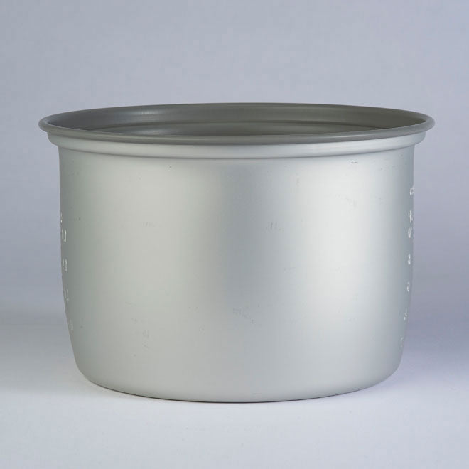 Pan (B226) for NS-RNC18A / RPC18 (10 Cup Model) *Not interchangeable with NRC-18 model H9